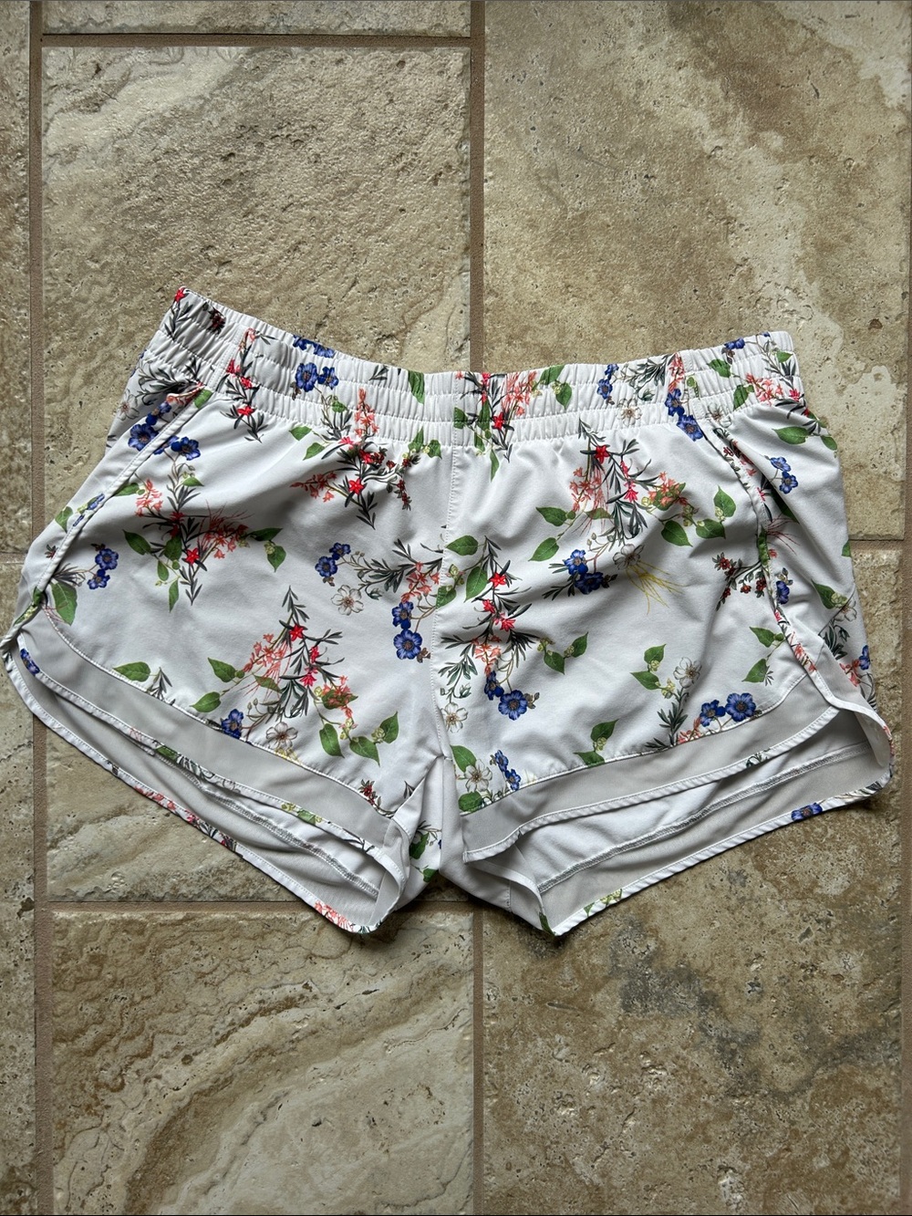 Athleta White Floral Athletic Shorts with Elastic Waist